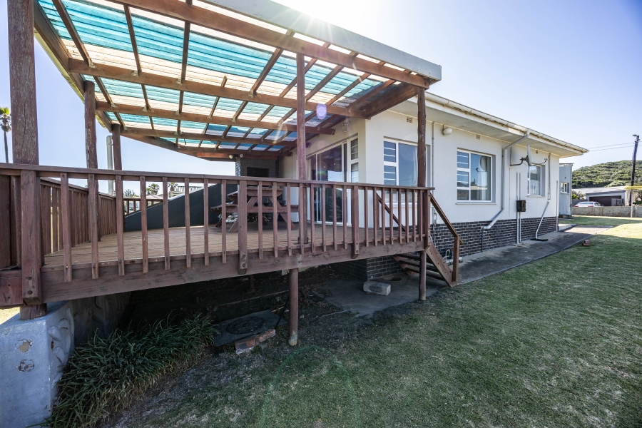 3 Bedroom Property for Sale in Kidds Beach Eastern Cape